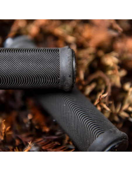 Puños SENSUS Lite Lock On