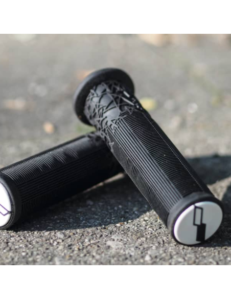 Puños SENSUS Meaty Paw Lock On - Kyle Strait Signature