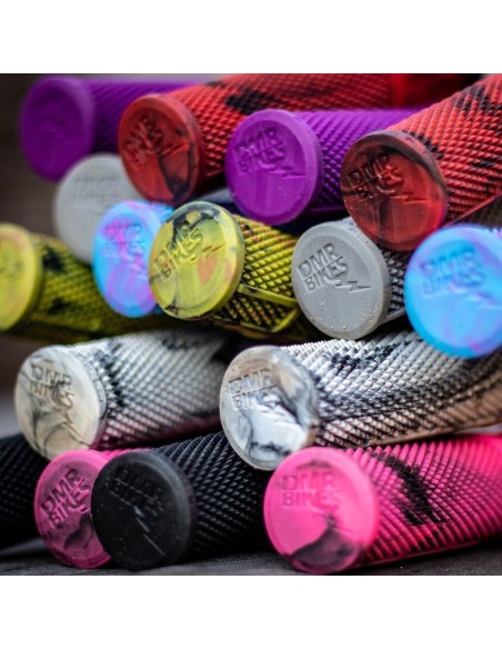 Puños DMR Deathgrip Black sin flange (delgados)