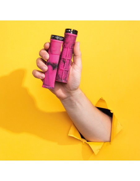 Puños DMR Deathgrip Black sin flange (delgados)