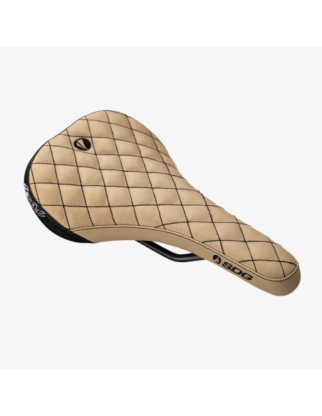 Asiento SDG x SENSUS Bell Air V3 by Cam Zink