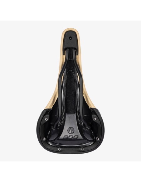 Asiento SDG x SENSUS Bell Air V3 by Cam Zink