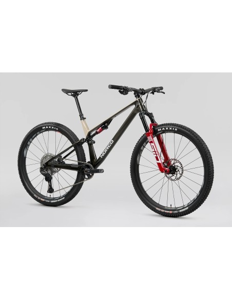 NUEVA: Norco Revolver C1 120, aro 29 2026 | Fast Black Raw Carbon / Warm Grey