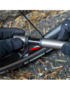 Bombín Blackburn Airstik SL Negro 2