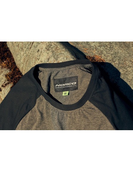 Polera Norco Lifestyle Manga Larga, Negro/Gris